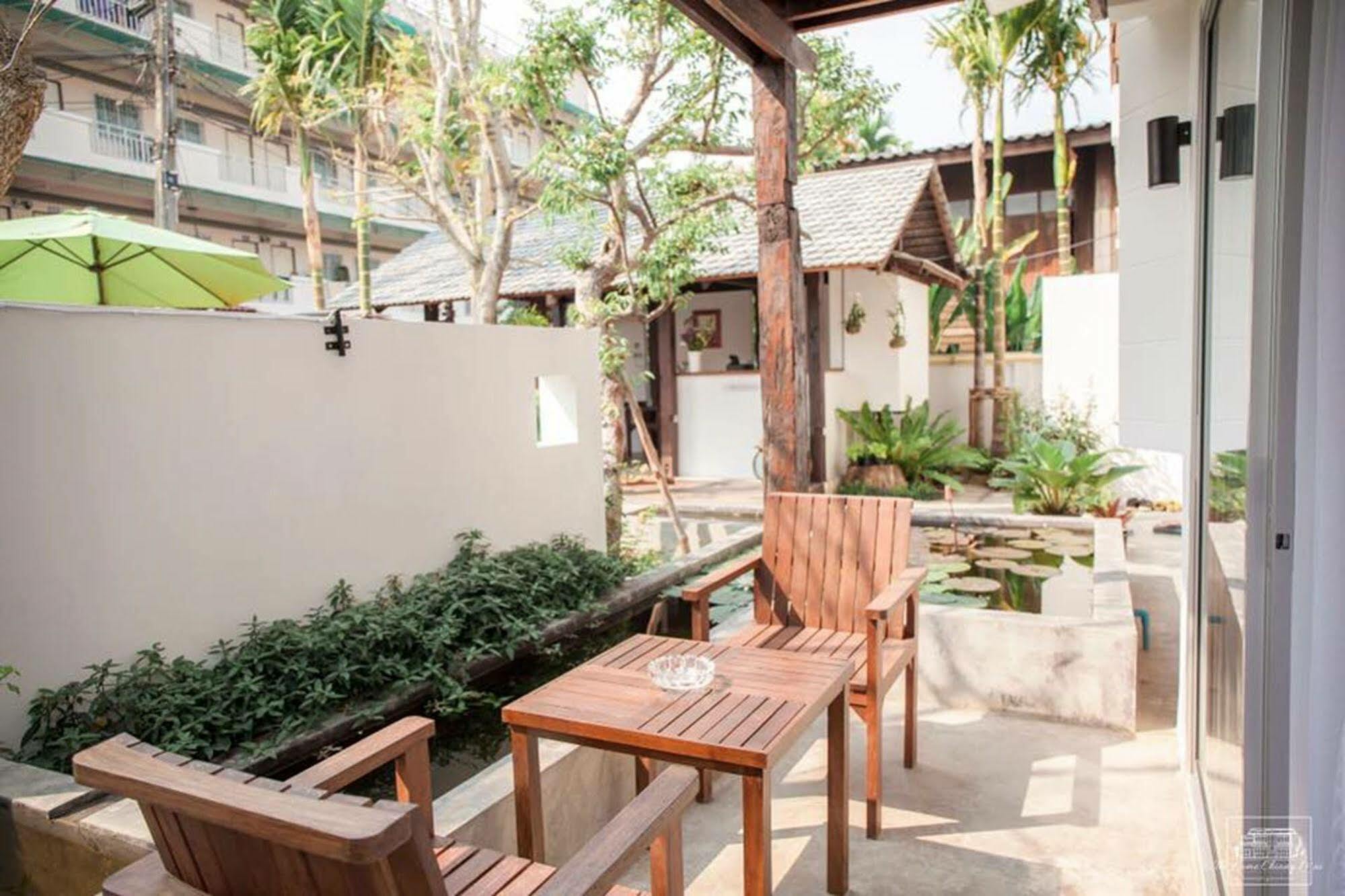 The Home Chiangmai Luxury Guesthouse Чіангмай Екстер'єр фото